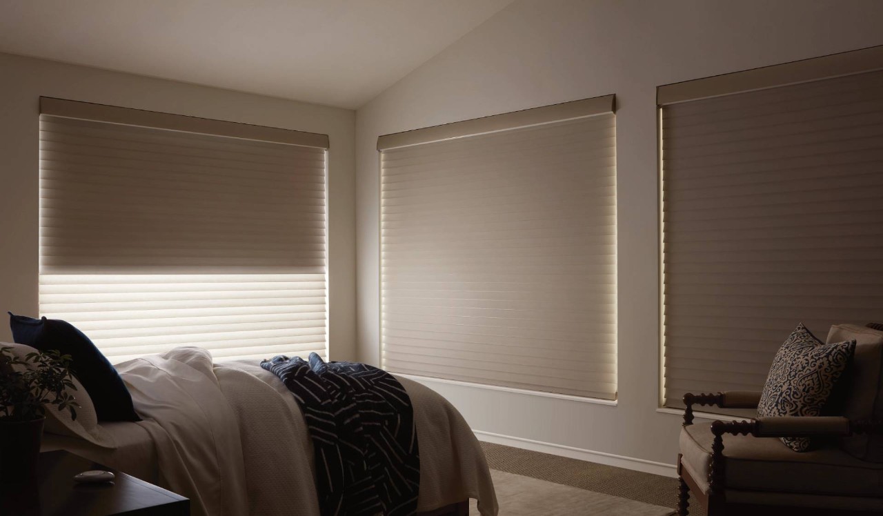 Hunter Douglas Silhouette® Sheer Shades with Duolite® Blackout liner simple home bedroom near Monroeville, PA